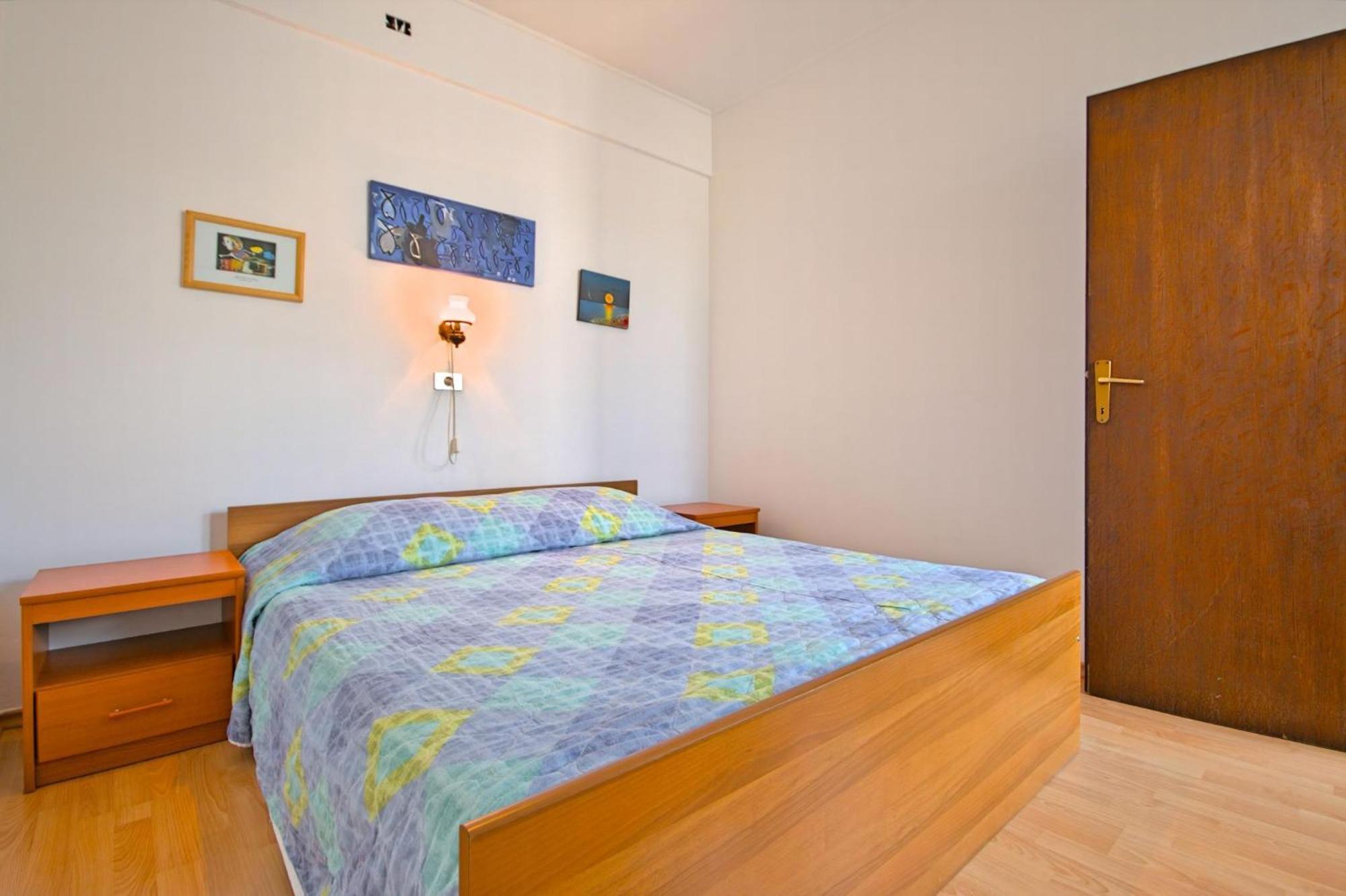 Nika 5 In Der Residenz Mit Pool Und Whirlpool In Strandnaehe Apartmán *