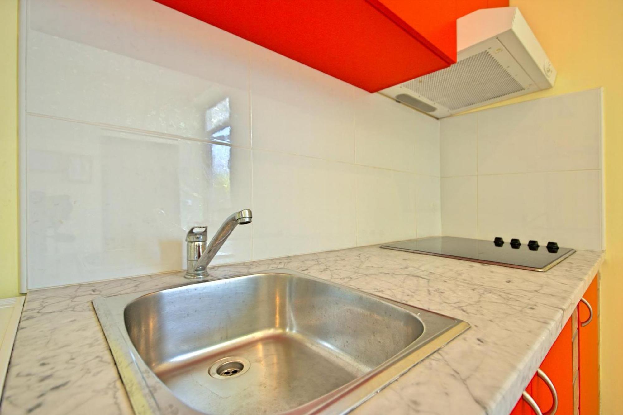 Nika 5 In Der Residenz Mit Pool Und Whirlpool In Strandnaehe