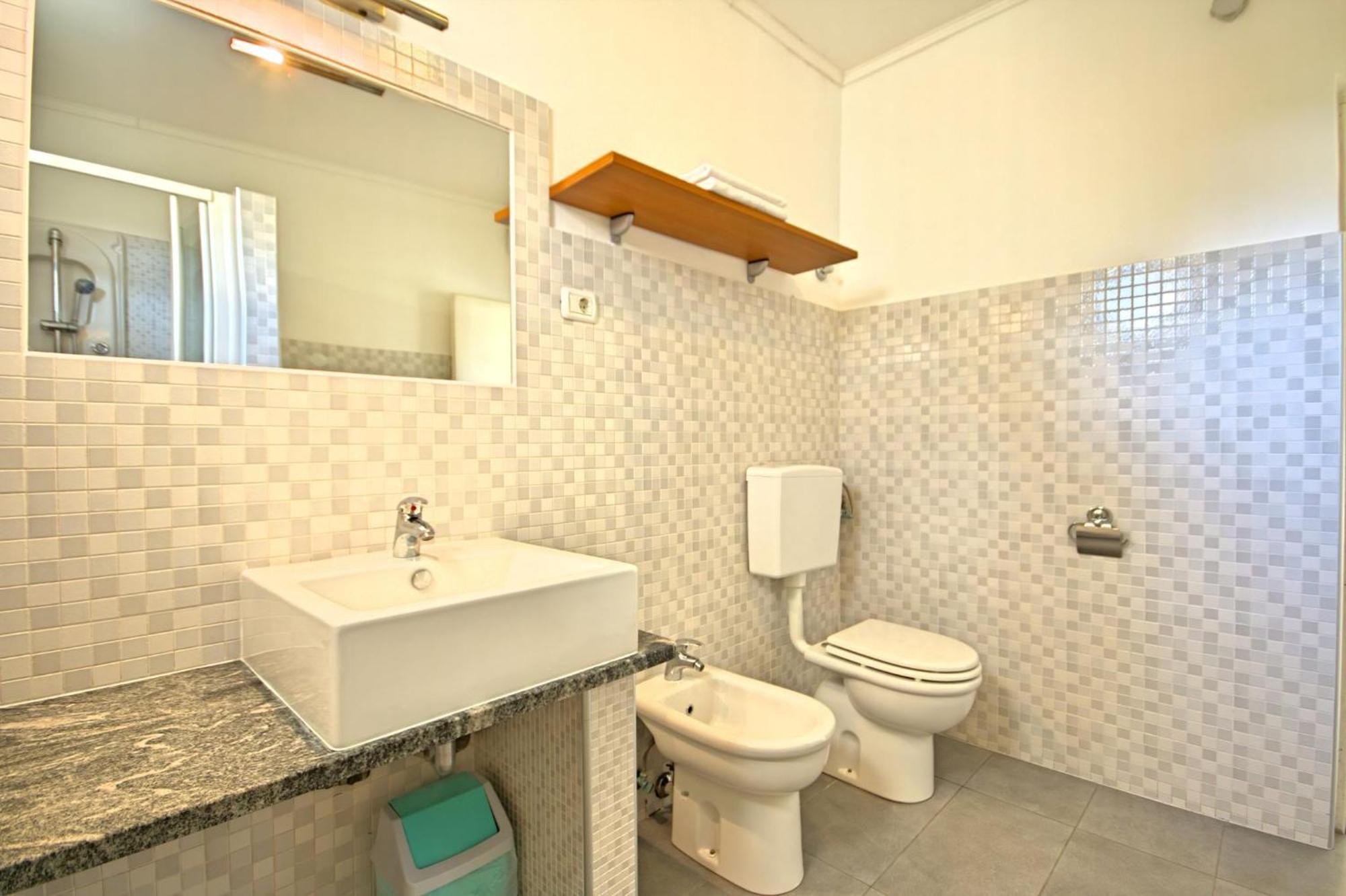 Nika 5 In Der Residenz Mit Pool Und Whirlpool In Strandnaehe *
